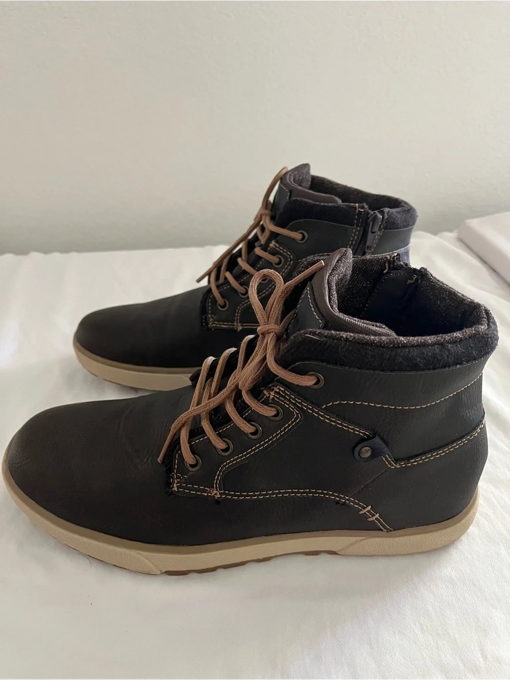 Dayfive men's boots size 11